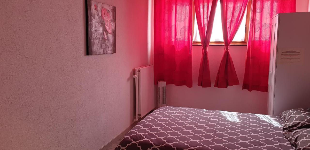 ホテル A Casa Mia ヴァーヴル エクステリア 写真